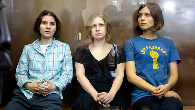 Trasladan A Integrante De Pussy Riot Al Hospital De La Prisi N