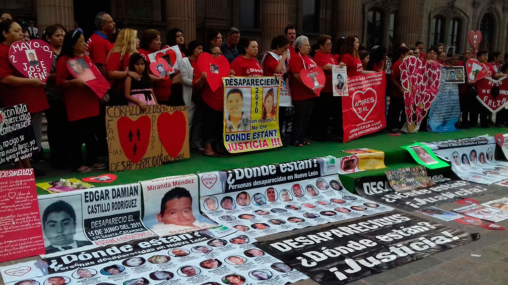 Madres De Desaparecidos Protestan Frente Al Palacio De Gobierno