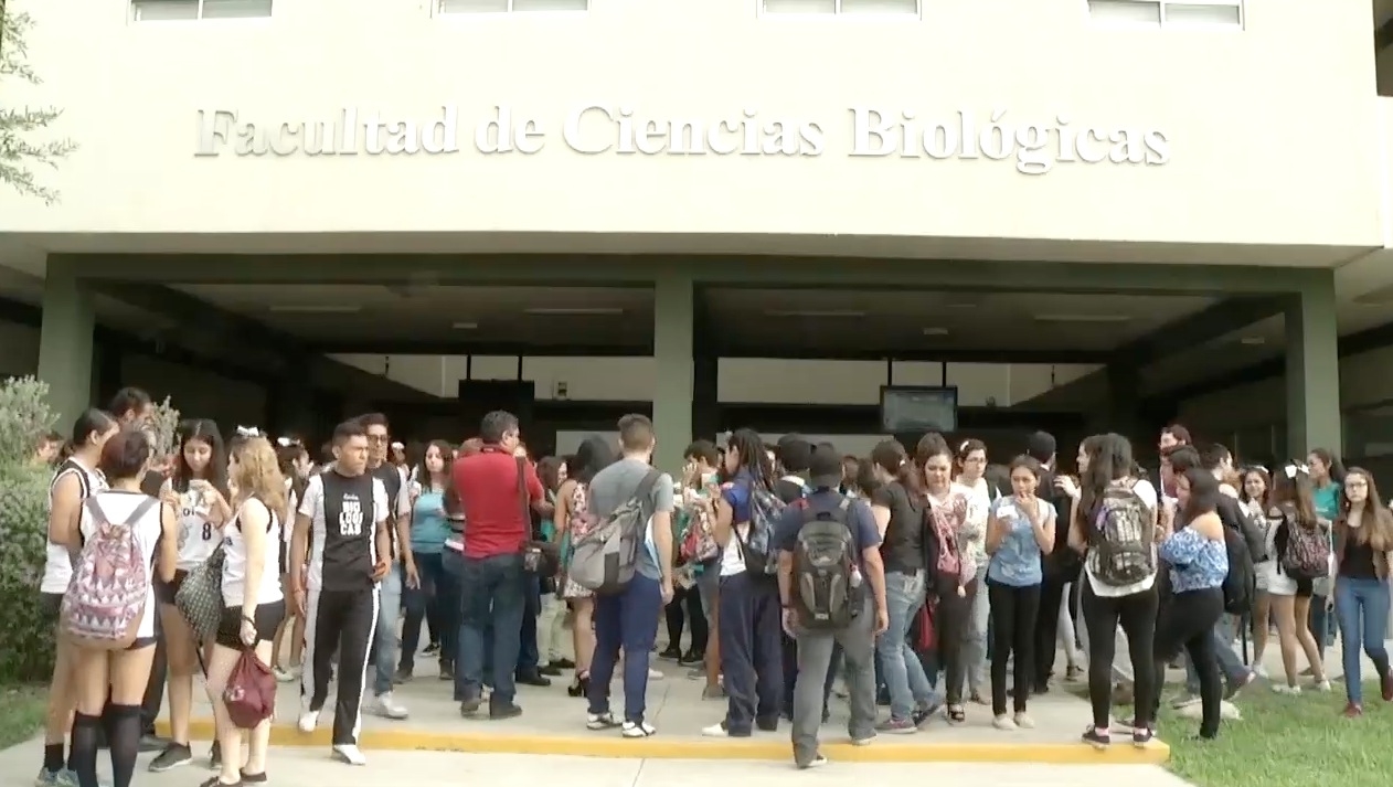 Celebra su 65 aniversario la Facultad de Ciencias Biológicas