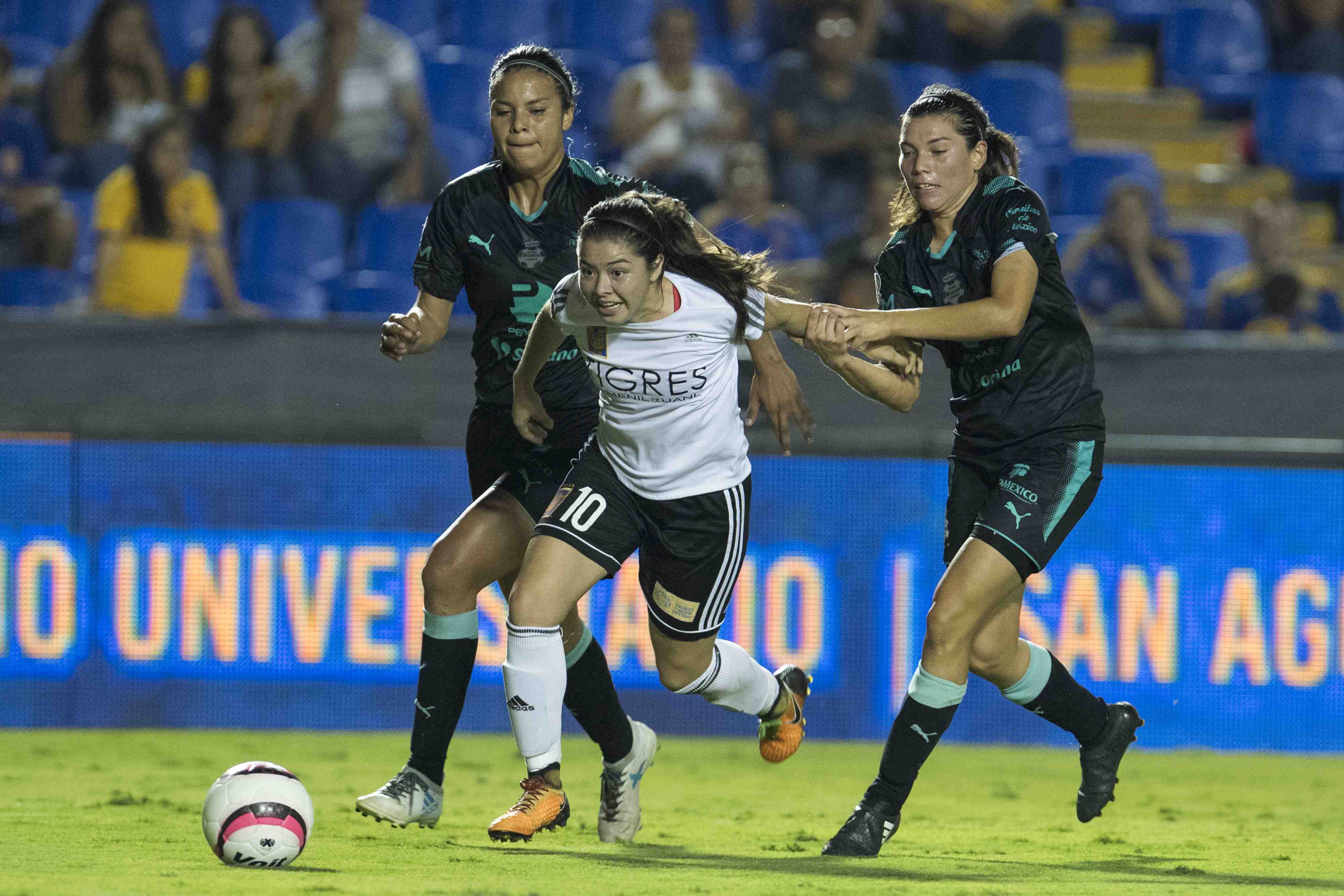 Goleada De Tigres Femenil 7 1 A Pumas