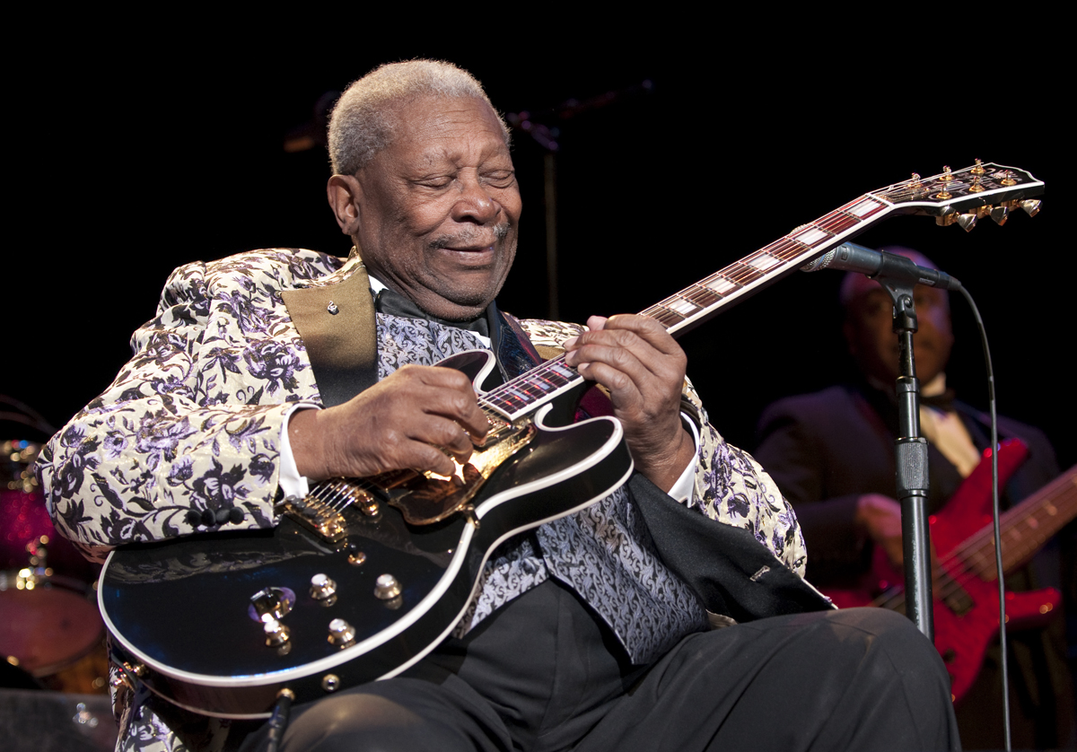 Dejó Sola A `Lucille`, Fallece B.B. King `El Rey Del Blues`